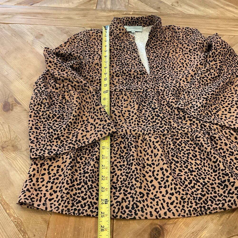 Tuckernuck Leopard Print Tiered Ruffleβ Blouse XS Tan Black Animal Print - Picture 7 of 7